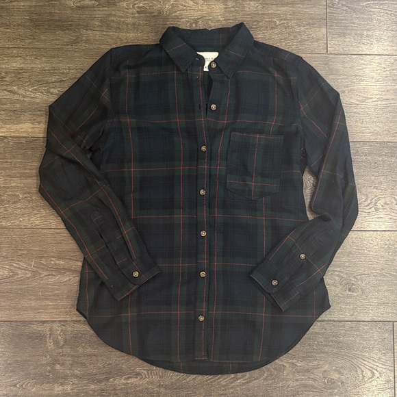 Abercrombie & Fitch Dark Plaid Button Down Shirt - Picture 1 of 2